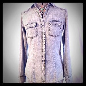 Dizzy Lizzy Denim Blue Button Down W/ Pearl Snaps